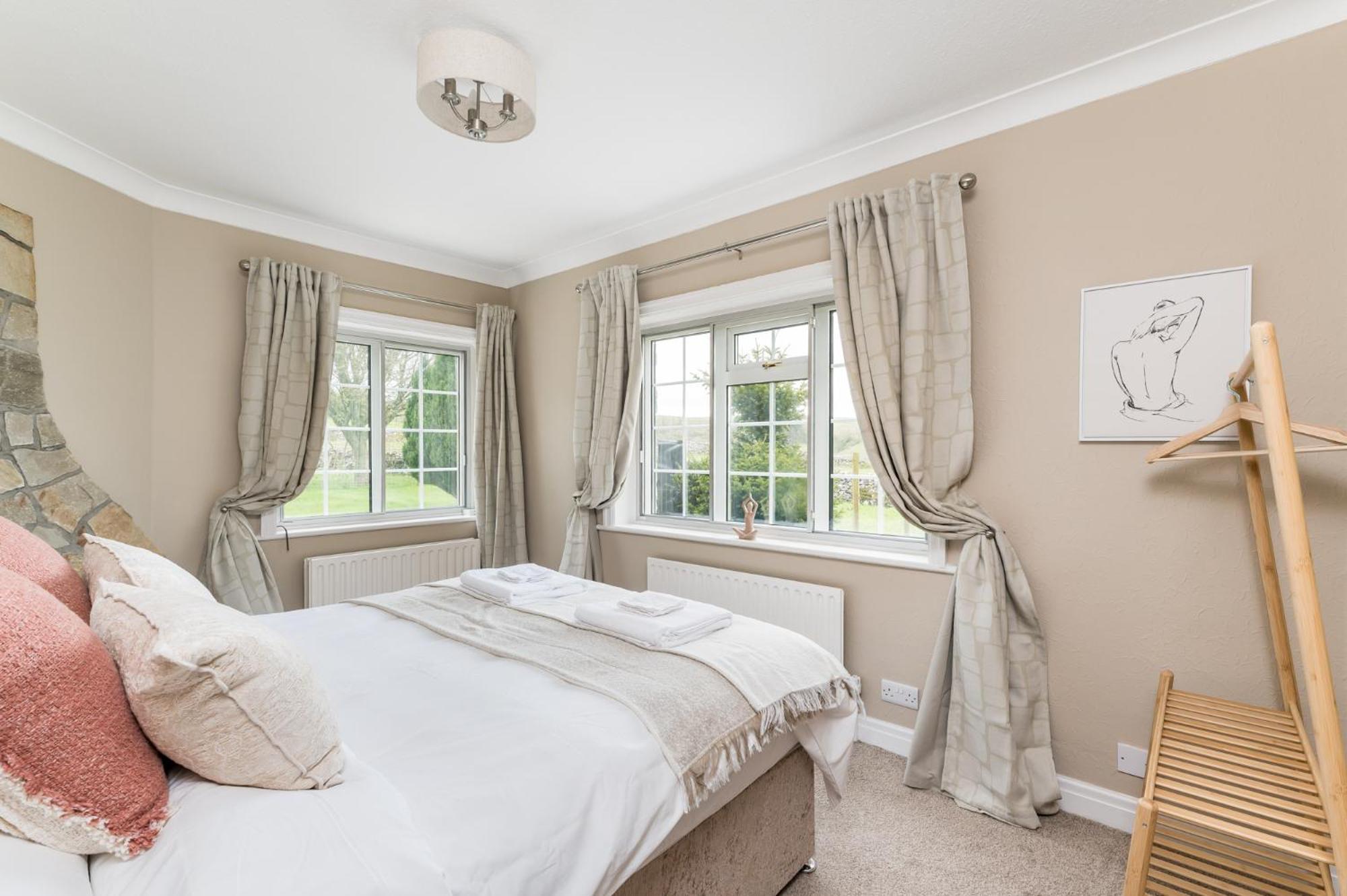 Central Malham Wellbeing Escape With Hot Tub Sleeps 8 Kültér fotó