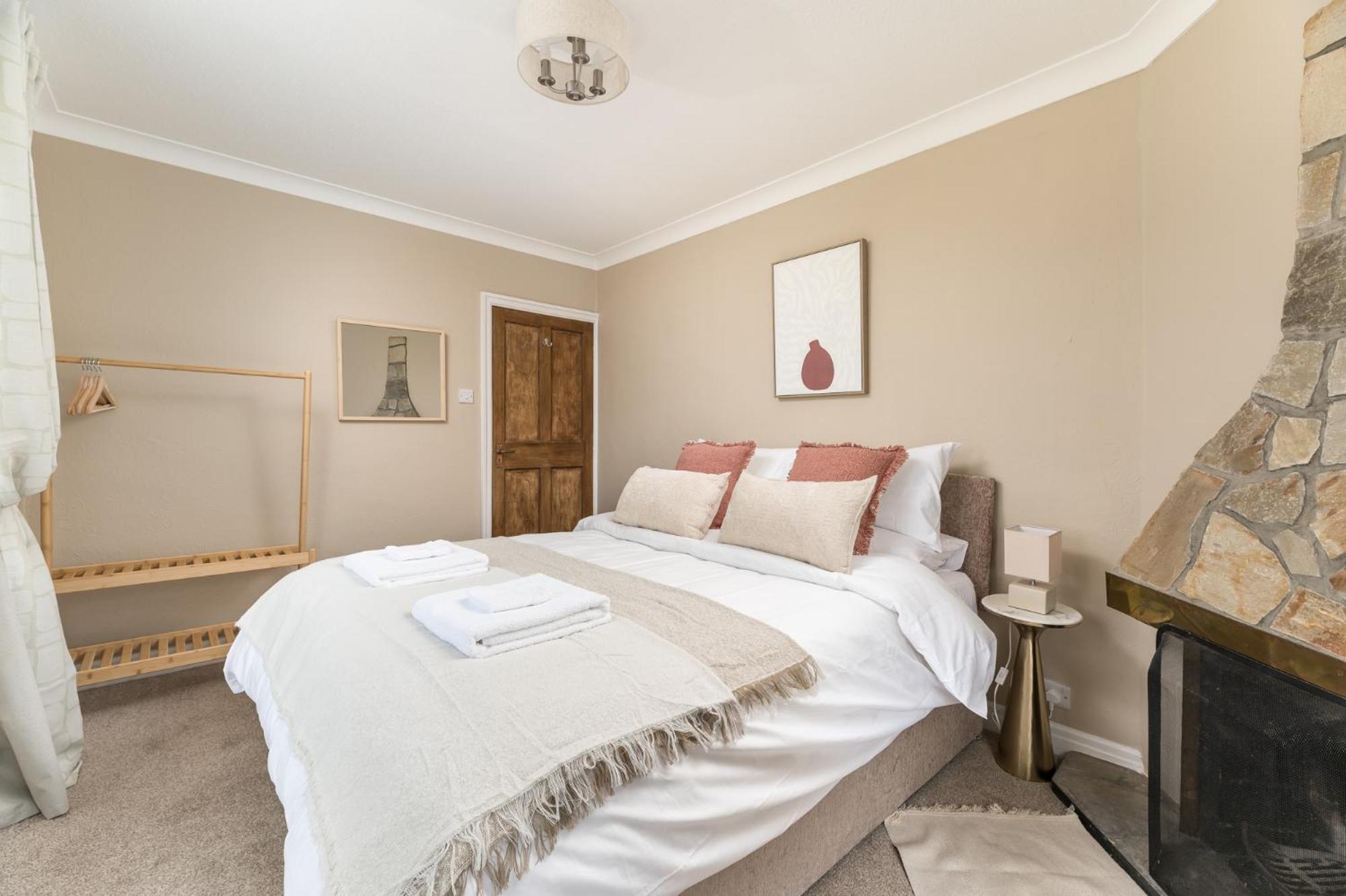 Central Malham Wellbeing Escape With Hot Tub Sleeps 8 Kültér fotó